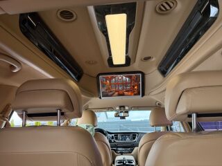 Kia Carnival Hi-Limousine 2.2 147kW