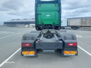 Scania R450 ⁹