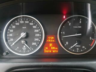 BMW X5 3.0 225кВ