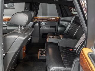 Rolls-Royce Phantom 6.8 V12 338kW