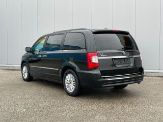 Lancia Voyager Platinum Stow&Go 2.8 CRD 131kW