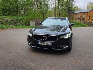 Volvo V90 AWD MY2018 2.0 R4 140kW