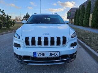 Jeep Cherokee Limited 2.0 R4 125кВ