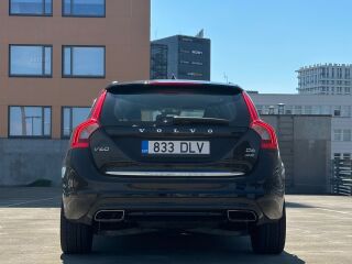 Volvo V60 2.4 D6 158kW