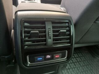 Volkswagen Passat COMFORT STYLE 1.6 88kW