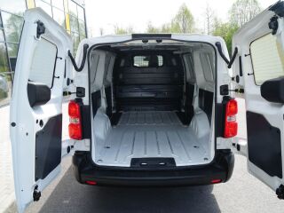 Toyota ProAce Panel Van Long Professional Plus 2.0 106kW