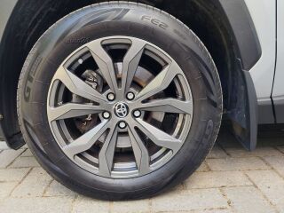 Toyota RAV4 Luxury Comfort Package 129кВ