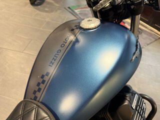 Moto Guzzi V9 Bobber V2 40кВ