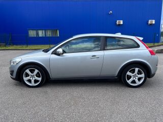 Volvo C30 R-Design 1.6 D2 84кВ
