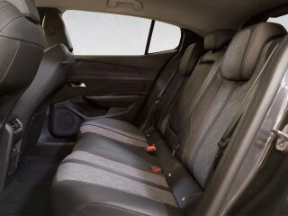 Peugeot 408 Allure PureTech 130 AT8 96kW