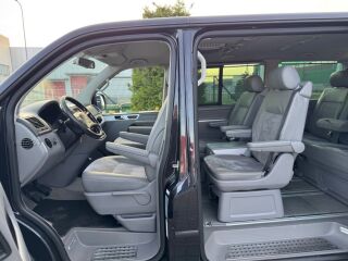 Volkswagen Multivan Highline 4-Motion 4*4 2.5 Tdi 128кВ