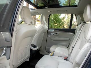 Volvo XC90 AWD Inscription Intelli Lux PRO Wntr 2.0 B5 KERS MHEV Kerghübriid Polestar 183kW 190kW