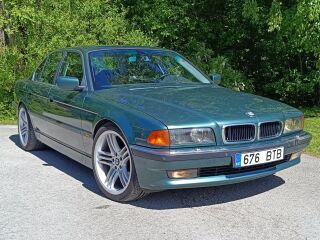 BMW 735 3.5 V8 173kW