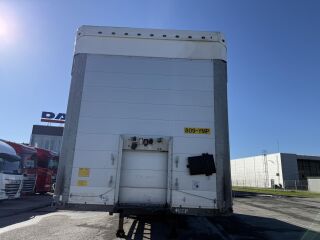 Schmitz Semitrailer Curtainsider Standard