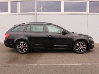 Skoda Octavia VRS 2.0 R4 162kW