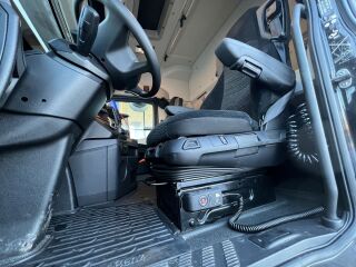 Mercedes-Benz Actros 2651 LS StreamSpace + tõstuk koos poolhaagi 12.8 R6 375kW