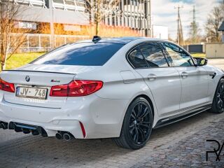 BMW M5 4.4 441kW
