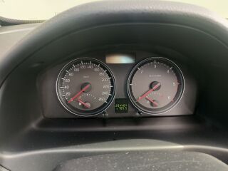 Volvo C70 Summum 2.4 132kW