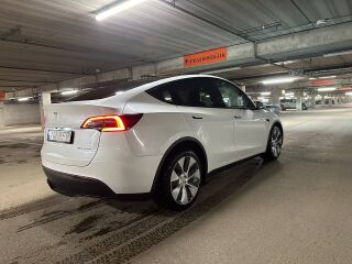 Tesla Model Y Long Range Dual AWD 378kW 153kW