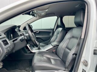 Volvo V70 Summum Facelift Black Edition 2.0 D3 110kW