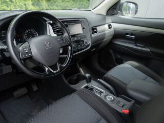 Mitsubishi Outlander 2.0 110кВ