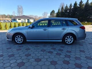 Subaru Legacy Symmetrical AWD 2.0 110kW