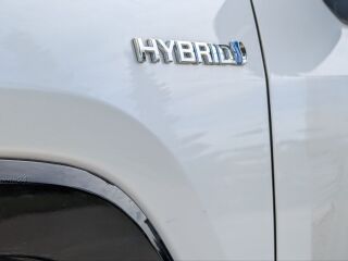 Toyota RAV4 Hybrid / Style / Technology Pakett 2.5 131kW