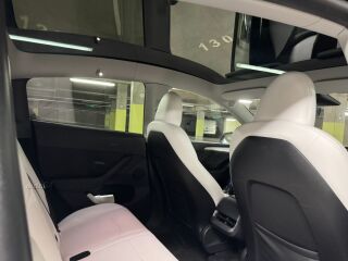Tesla Model Y Long Range Dual AWD 190kW