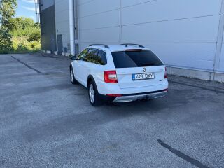 Skoda Octavia Scout 2.0 135кВ