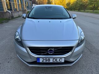 Volvo V40 Momentum 1.6 D2 84kW
