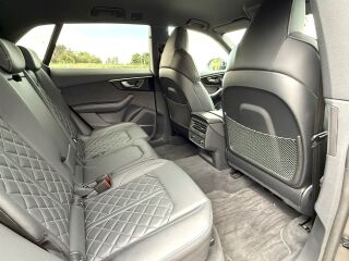 Audi Q8 50TDI Quattro S-Line Facelift 3.0 TDI 210кВ