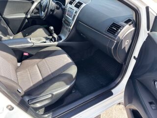 Toyota Avensis 2.0 91kW