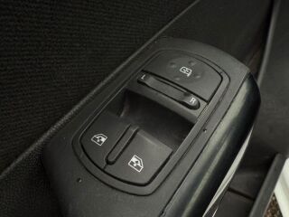 Opel Corsa VAN 1.2 51кВ