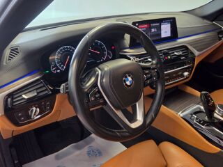 BMW 530 d xDrive LuxuryLine 3.0 195kW