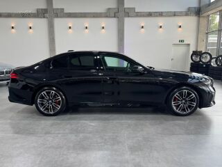 BMW 520 M-Sportpaket Pro/ ICONIC Glow 2.0 140kW