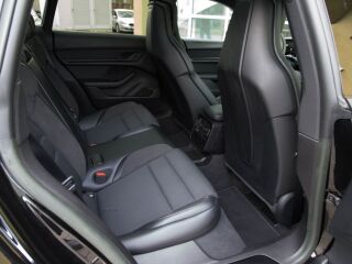 Porsche Taycan Sport Turismo 4S 420kW