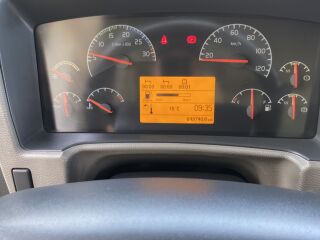 Volvo FL FLL-280 206kW