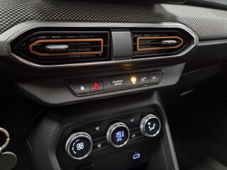 Dacia Sandero 1.0 67кВ