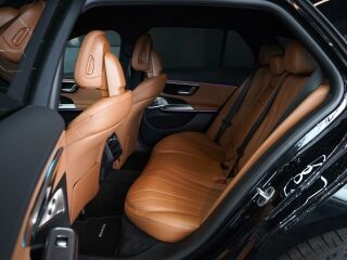 Mercedes-Benz E 300 de 4Matic AMG Line Night Package 2.0 145кВ