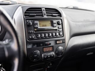 Toyota RAV4 Elegance Facelift 2.0 110kW