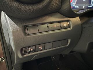 Nissan Juke N-Connecta 1.0 DIG-T 84kW