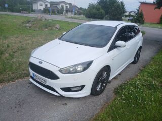 Ford Focus ST-Line 1.5 R4 88кВ