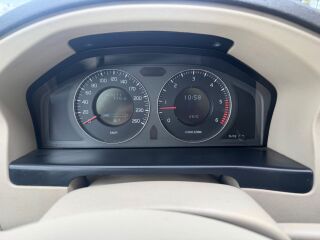 Volvo S80 2.4 R5 136kW