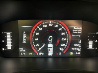 Volvo V90 Cross Country D4  AWD 2.0 140кВ