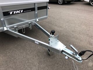 Tiki Treiler Keevis PRO 400-DLH 4.0x1.5 Kaanega kastihaagis