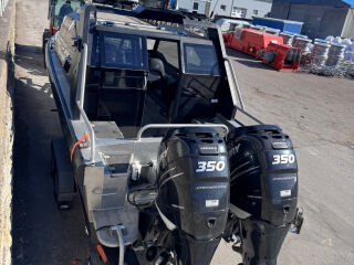 Anytec 868 CAB 2 x 350 Verado 2 x 350 Mercury Verado Joystick Piloting 261kW