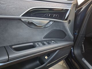Audi A8 55 TFSI quattro 3.0 250kW