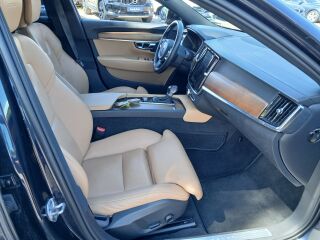 Volvo S90 INSCRIPTION 2.0 D 140кВ