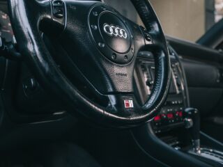 Audi S8 4.2 265кВ