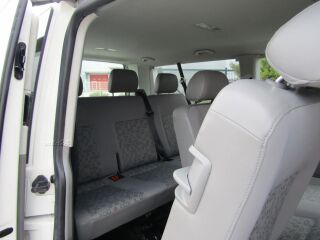 Volkswagen Caravelle Comforline L2H1 2.5 Tdi 96kW